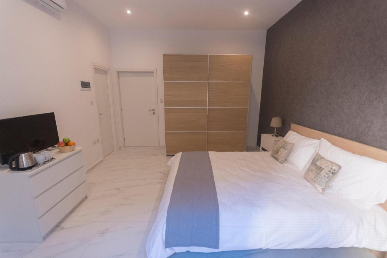4 Bedroom Apartment Near Sliema Seafront Esterno foto