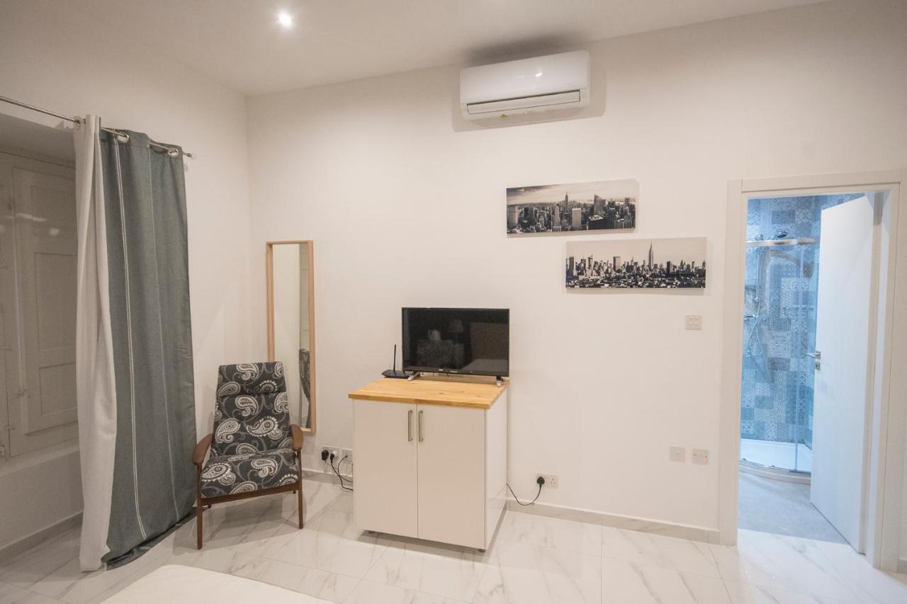 4 Bedroom Apartment Near Sliema Seafront Esterno foto