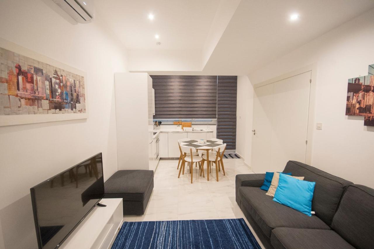 4 Bedroom Apartment Near Sliema Seafront Esterno foto