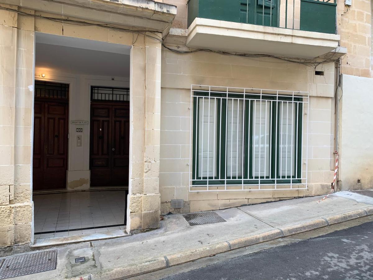 4 Bedroom Apartment Near Sliema Seafront Esterno foto